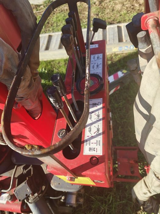 Vând / Închiriez Nacela Hinowa goldlift 14.70