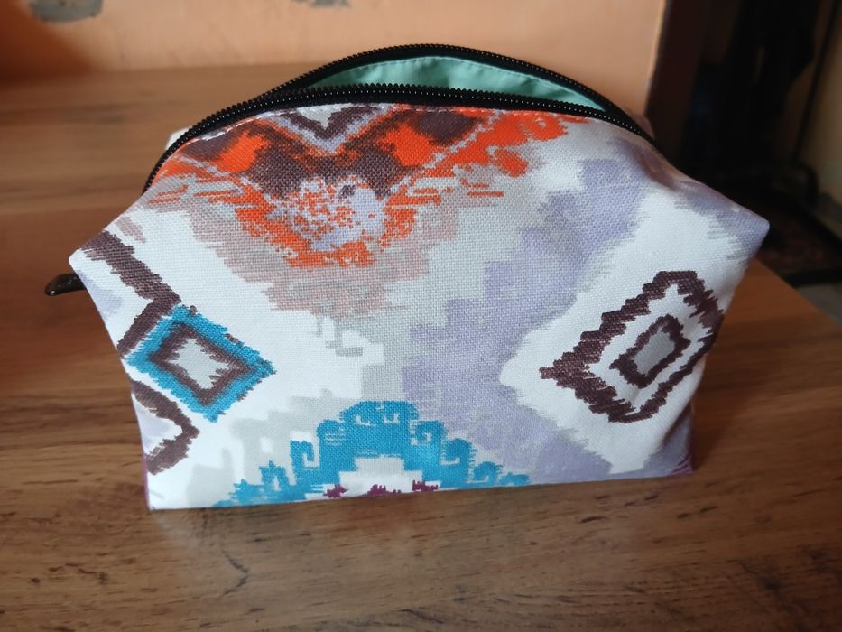 Продам косметички