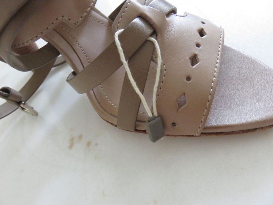 Гладиаторски сандали Tod's, 39, нови