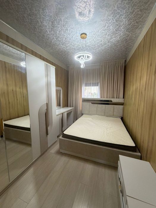 Продам спальный гарнитур. Полный комплект