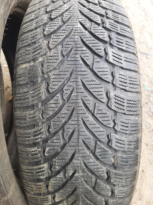 Продам шины.  225/55/19 нокиа