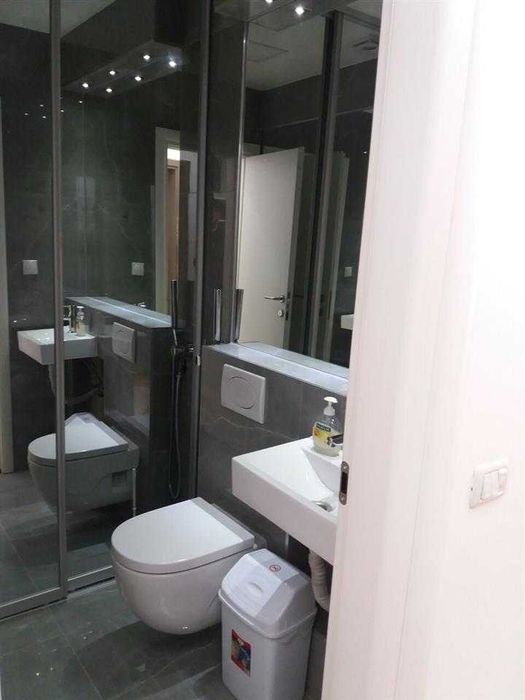 Дава се под наем Двустаен апартамент в Бургас, Център - 59 кв.м за 229.5 € - Снимка #6