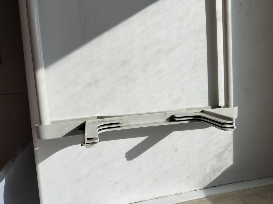 Продаю сушилку для э/обогревателя.