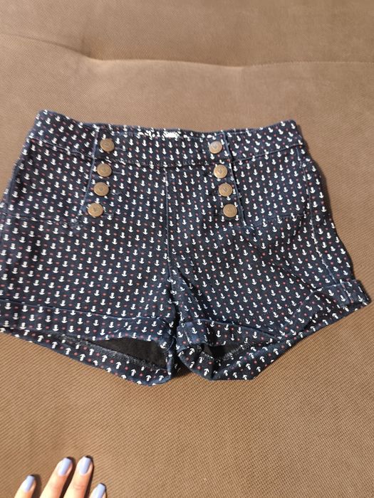 Pantaloni scurți dama XS/ 158-164(12 ani)