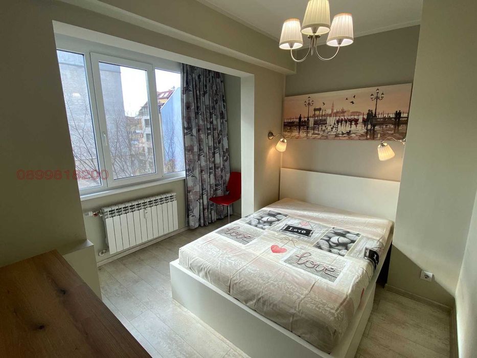 Ремонтиран двустаен апартамент на ул. Цар Симеон