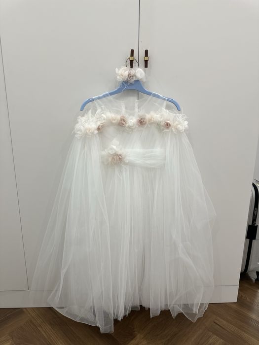 Нарядное платье для девочки