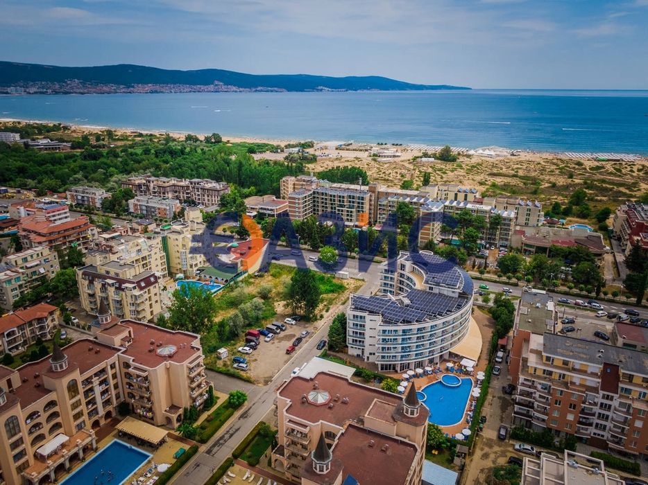 Продава се Едностаен апартамент в к.к. Слънчев бряг - 38 кв.м за 1577 €/кв.м - Снимка #2