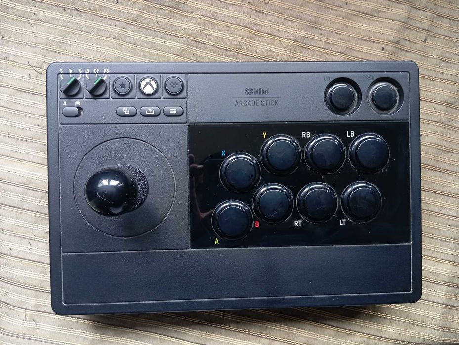 8BitDo Arcade Stick