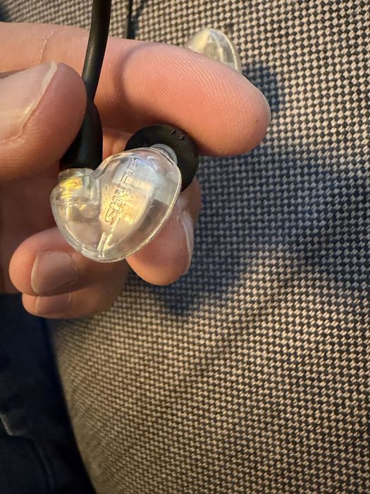 In ear Shure se425 casti scena live monitoring