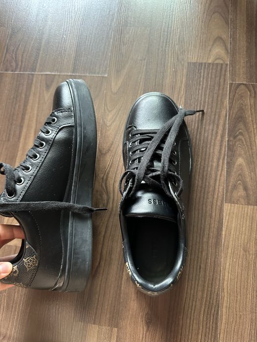 Pantofi Guess piele naturala