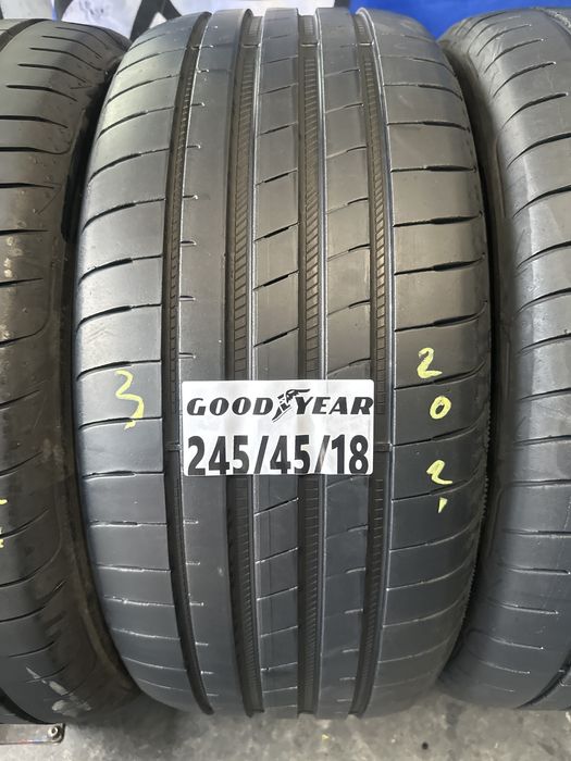 245/45/18 Good Year
