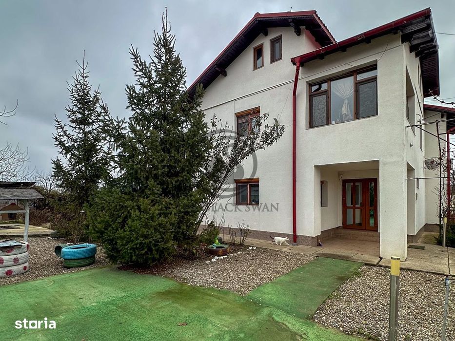 Casa cu 5 camere de vanzare l Cocorastii Colt - Prahova l Comision 0%