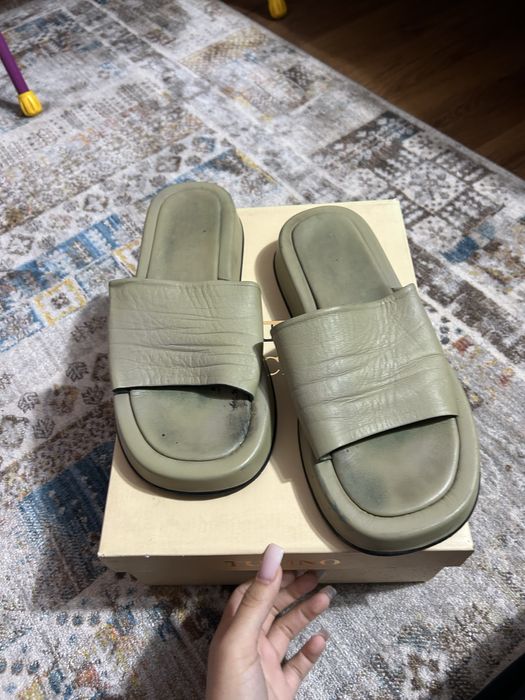 Продам сланцы женские