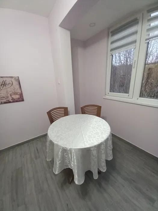 Двустаен апартамент, под наем, кв. Победа