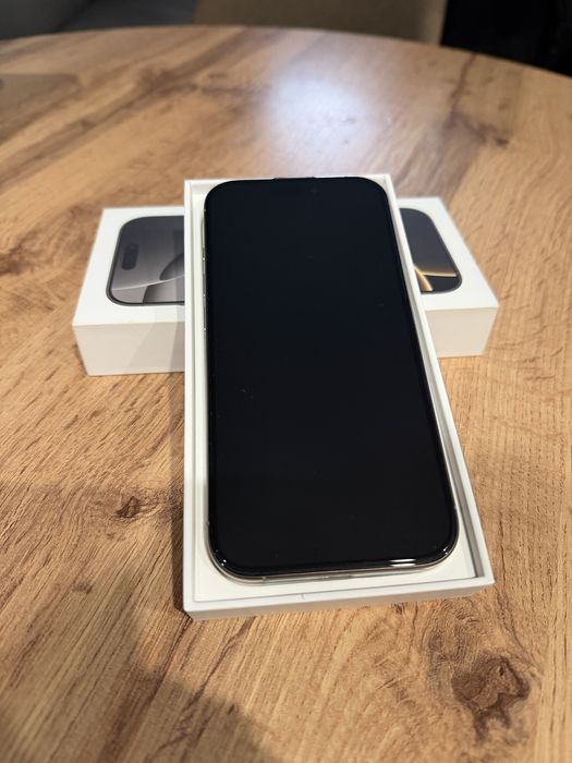 iPhone 16 Pro Titanium на гарантии