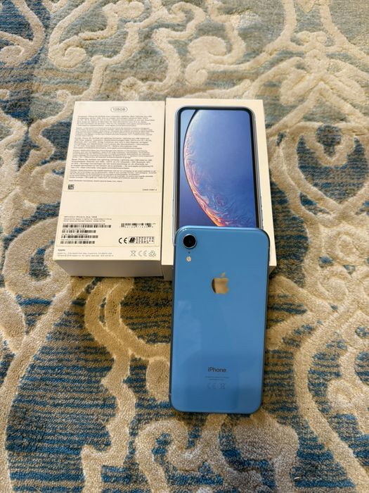 Продам iPhone xr 128 Гб