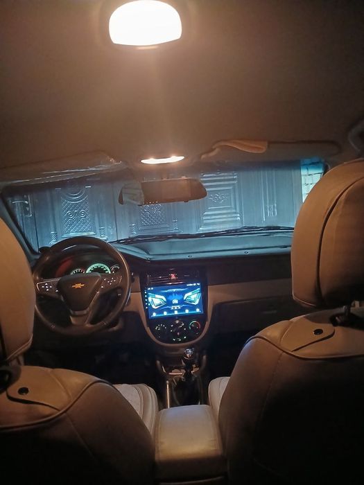 Jentra 1,5 . Gaz benzin