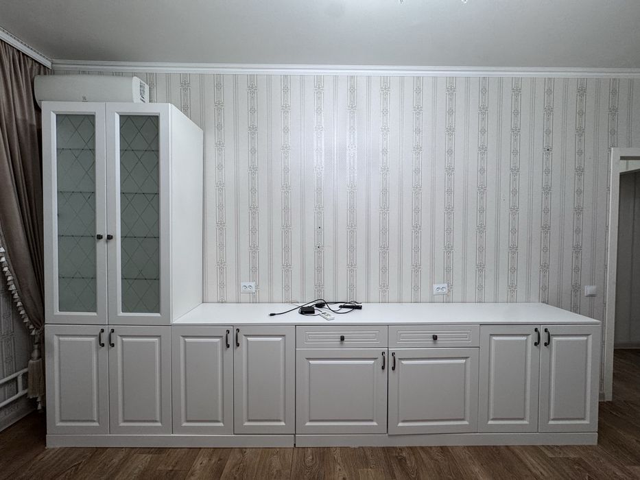 Гарнитур белый  классика
