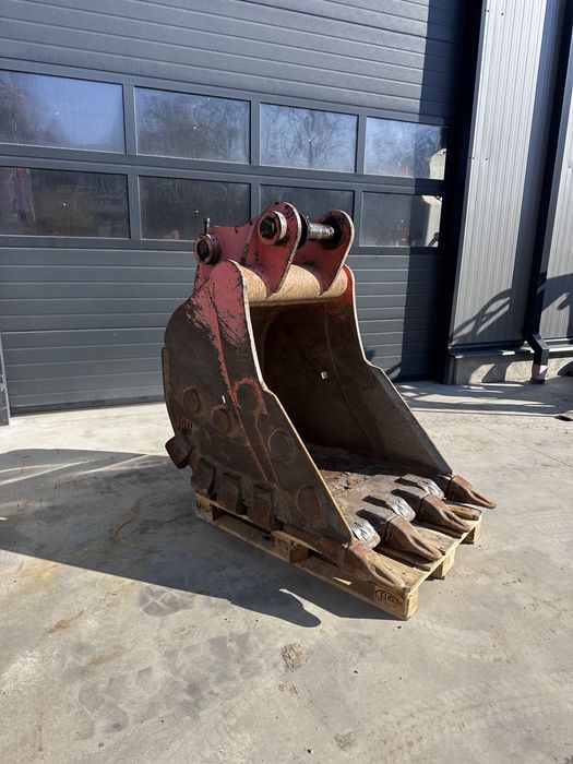 Cupa sapat noua !!ramforsata 1 mc ,excavator 22-26 tone .