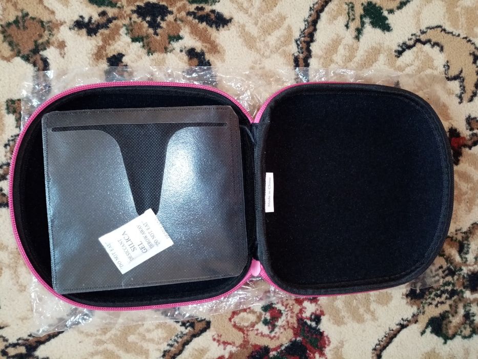 Продам чехол для дисков