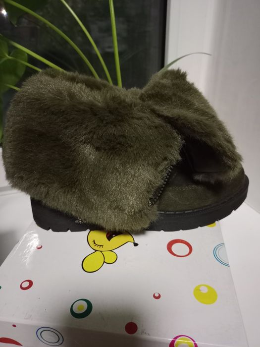 Сапожки для девочки