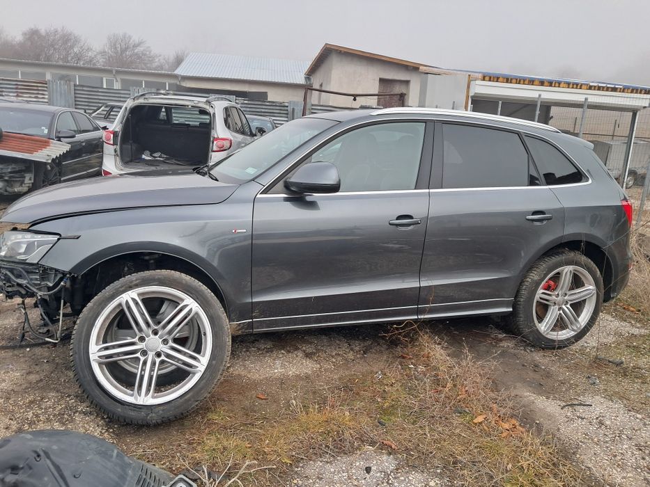 Audi Q5 3.0TDI АВТОМАТ S line