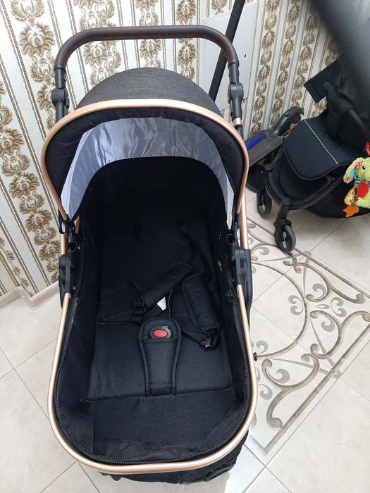 Продам коляску б/у