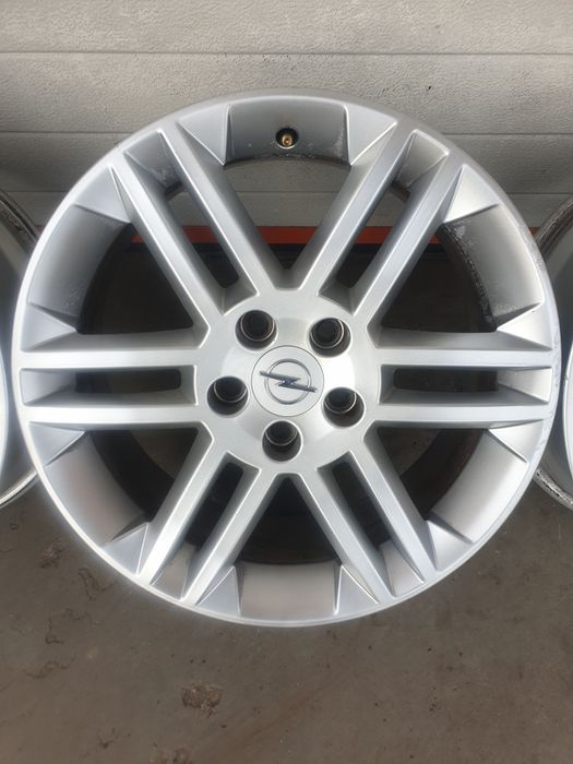 Оригинални джанти за ОПЕЛ OPEL SAAB FIAT LANCIA R17 5x110 ET41 7J