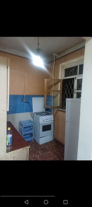 Метро Новза (Хамза) 1/1/4 38м сдаю квартиру! Всем можно жить студентам