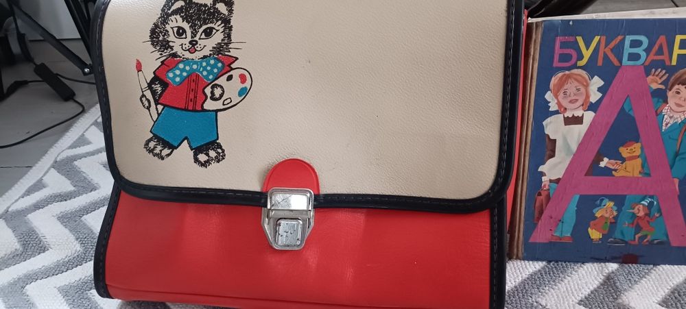 Портфель школьника из СССР винтажный