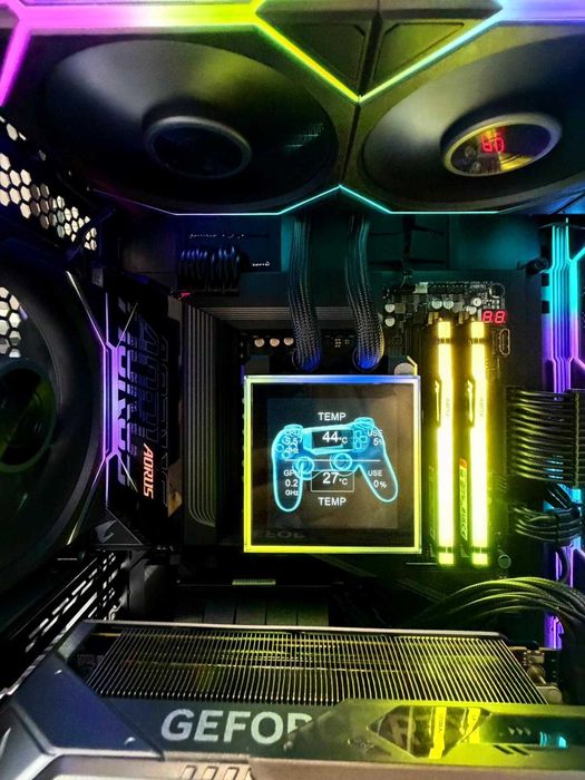 Lian Li Ryzen™9 9950X3D RAM64GB RTX5090 1500W,SSD8TB Garantie,TVA,Rate