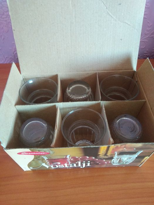 Стъклария и декорация