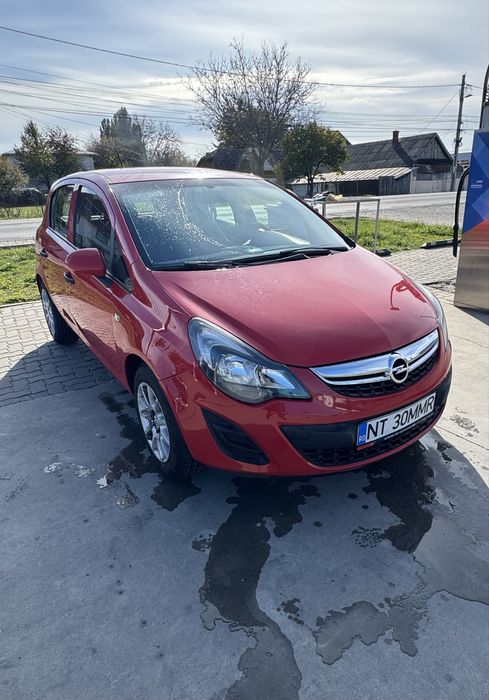 Opel Corsa D 1.0 Benzină – 2009 –