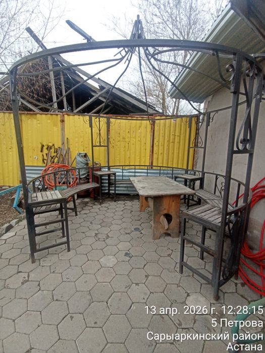 Продам беседку б/у