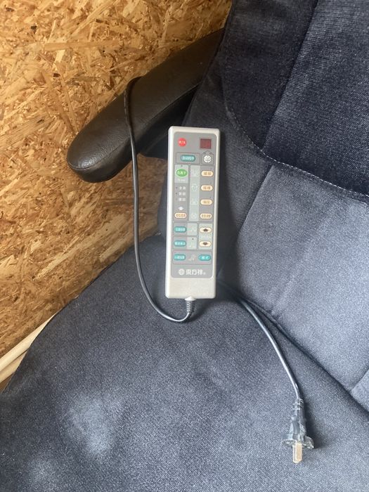 Массажное кресло