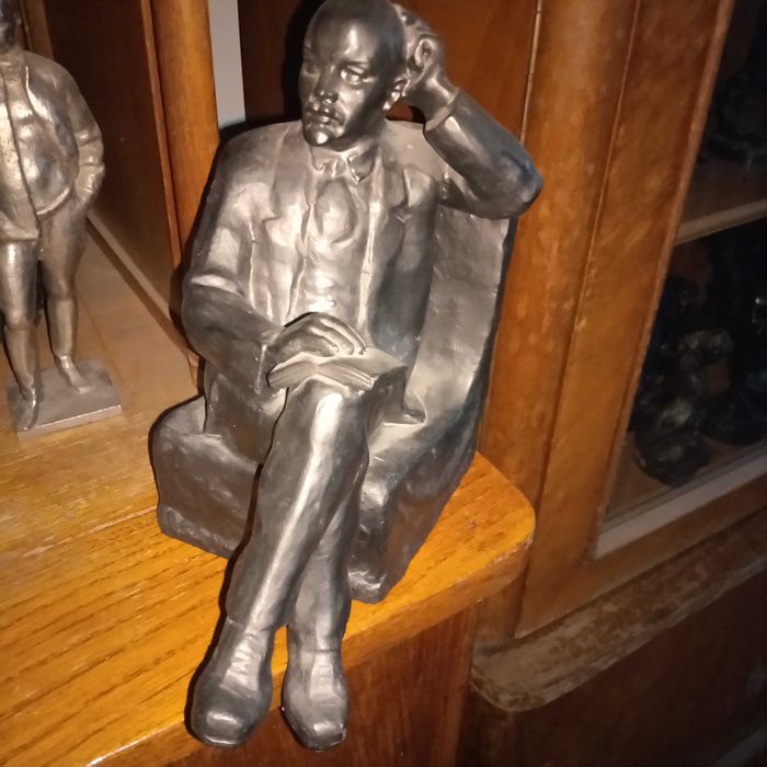 антиквариат статуэтки чапаев