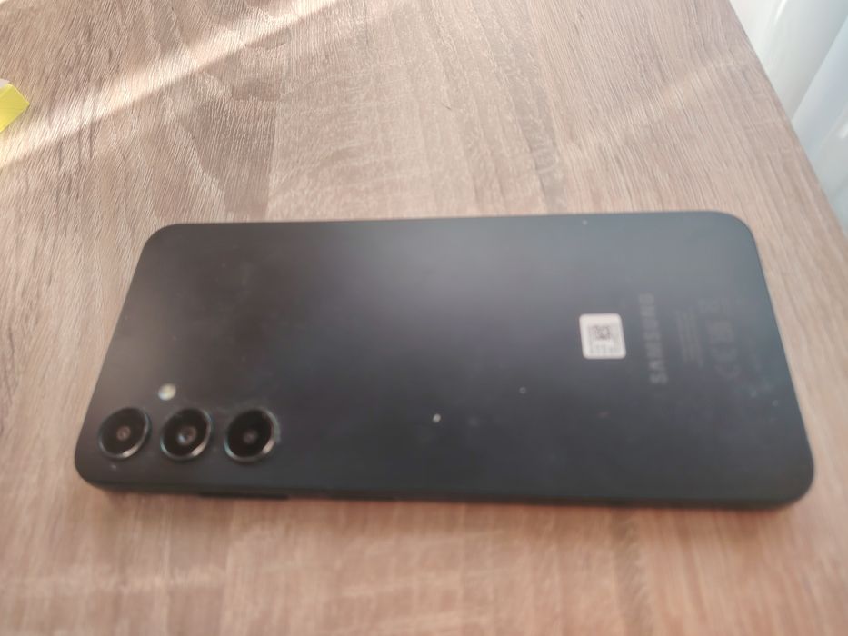 URGENT Samsung a05s 64gb cu 4gb ram