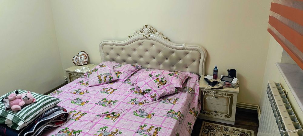 Vând mobila dormitor