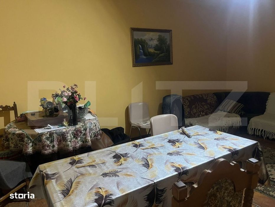 Casa cu piscina P+M, 1.368 mp teren,  Leamna de Sus