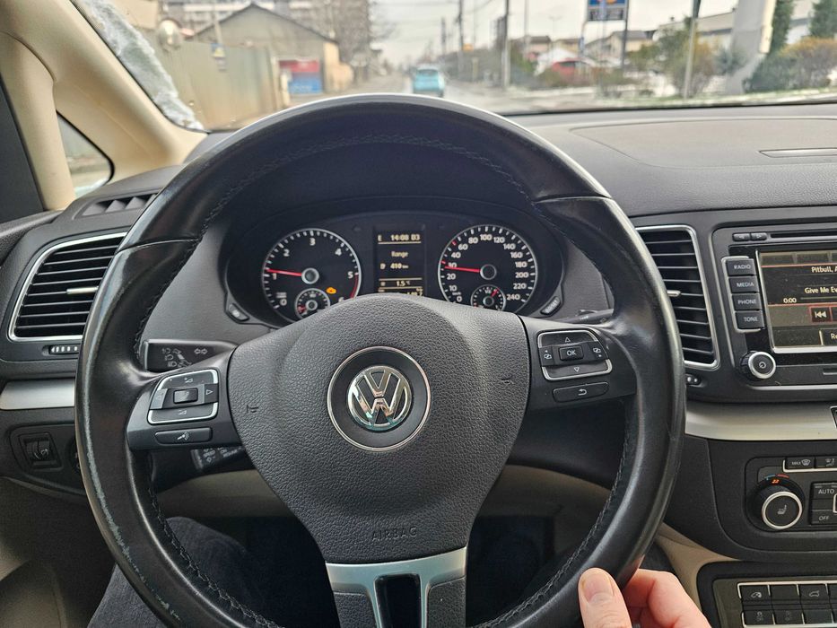 VW Sharan impecabil