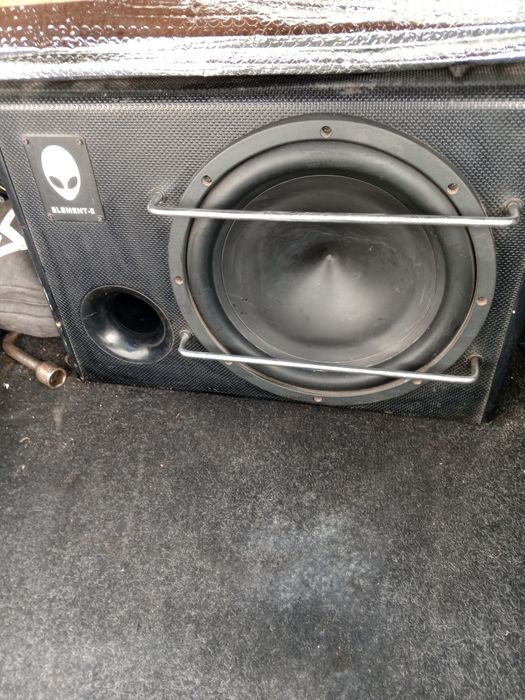 Продам саббуфер5 элемент