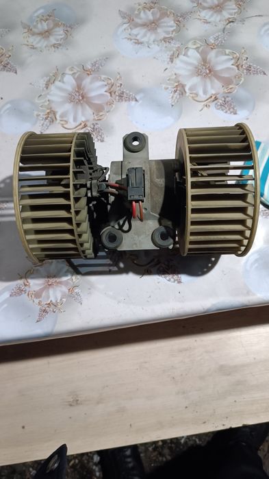 Продам запчасти на бмв е39