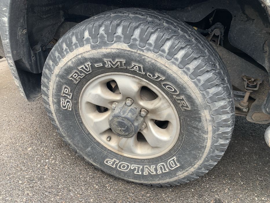 Продам диски с резиной mitsubishi