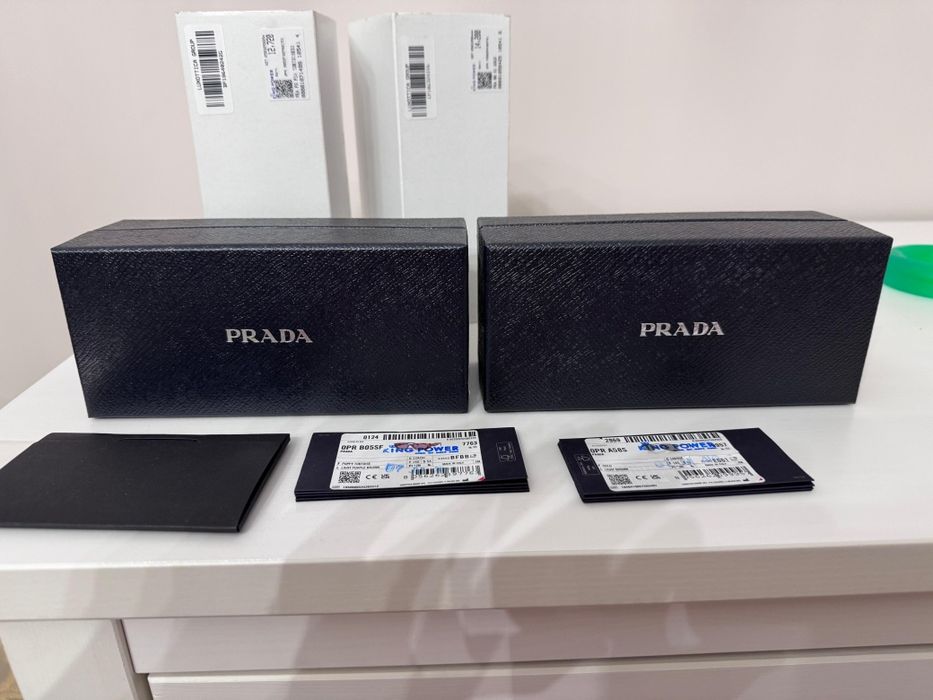 Пустые коробки от оригинальных очков Prada,есть чеки, цена 10к за 1