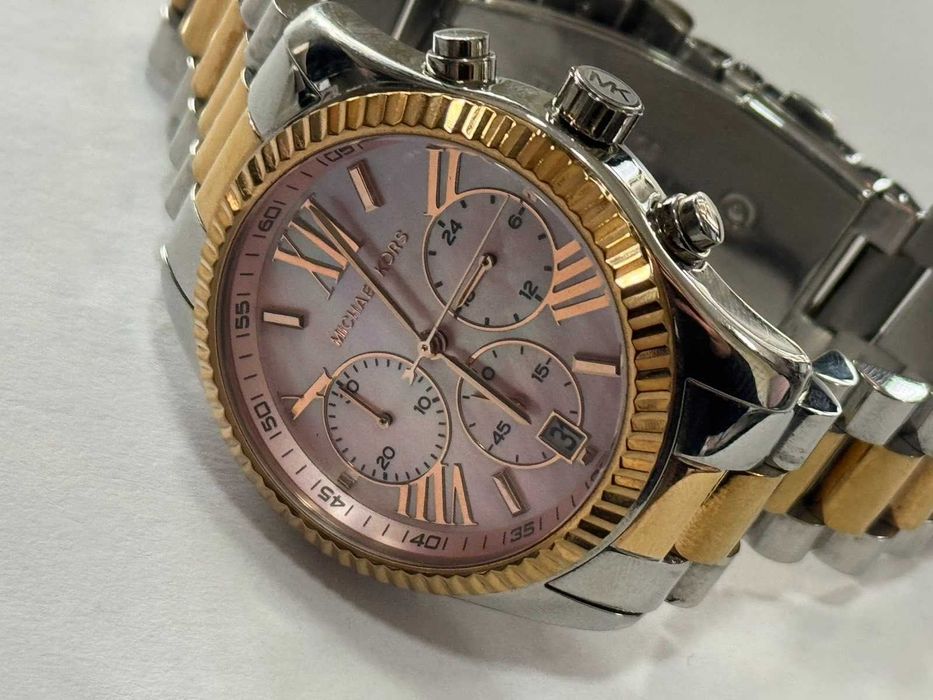 Часовник Michael Kors Lexington MK7219