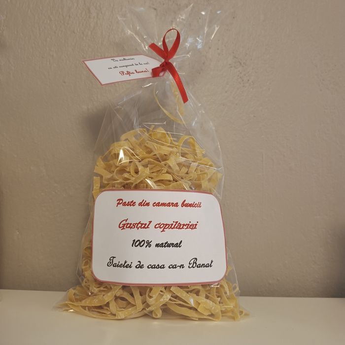 Tăieței de casa bio . Tagliatelle.Paste de casa