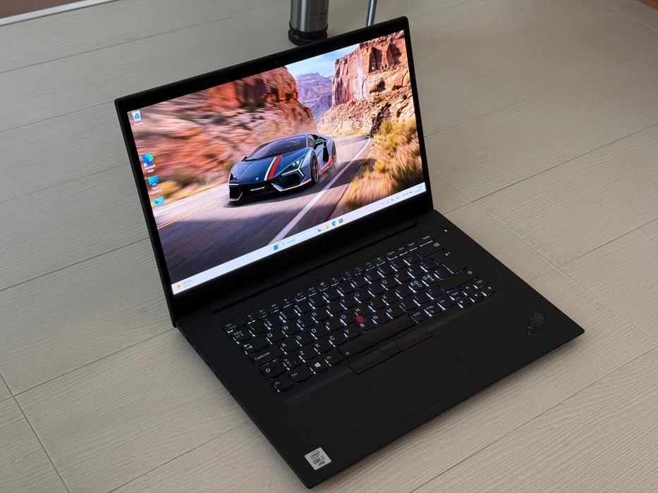 Лаптоп 15.6’OLED 4K Touch i7-10850H 32GB DDR4 Lenovo Thinkpad X1 Extreme Gen 3 GTX 1650TI Max-Q  512GB SSD