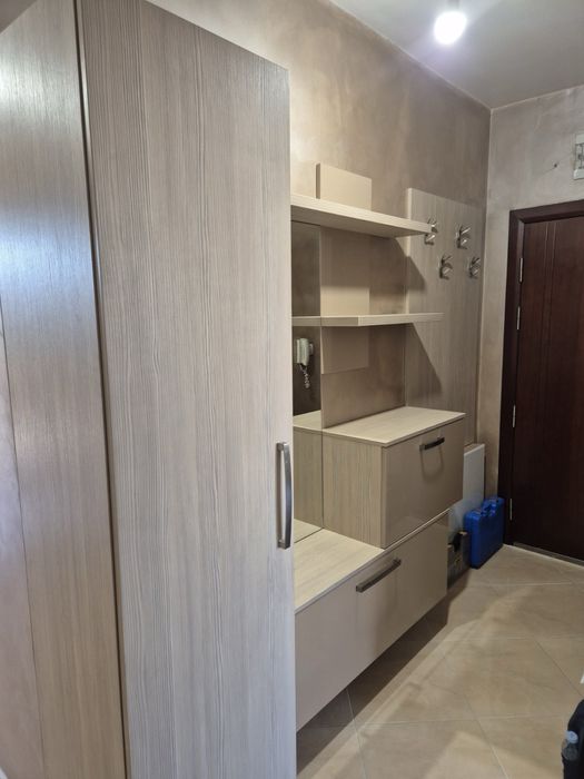 Обзавеждане за коридор