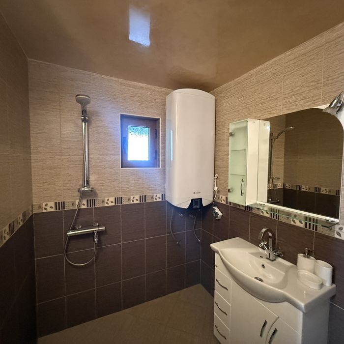 Луксозна къща под наем близо до Велико Търново