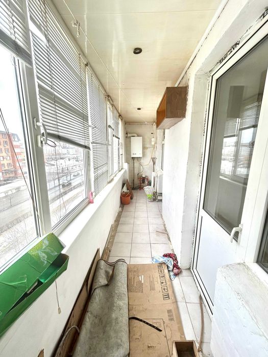 Продаётся 3 комн квартира